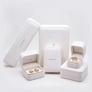 Cercei de brățară de lux personalizat din piele Cercei cu cutie de inele pentru ambalaje